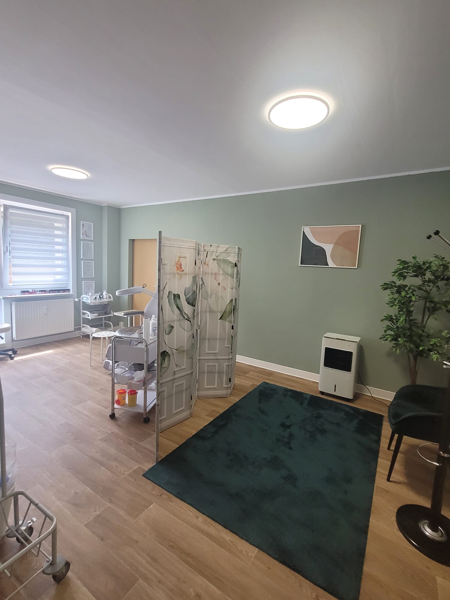 Kosmetikerin und Fußpflegerin, Berlin Hohenschönhausen Kosmetikerin und Fußpflegerin, Berlin Hohenschönhausen